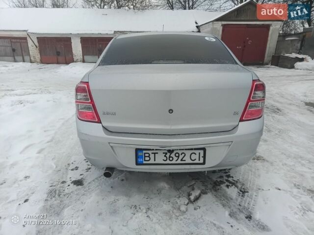 Сірий Равон R4, об'ємом двигуна 1.49 л та пробігом 87 тис. км за 6800 $, фото 10 на Automoto.ua