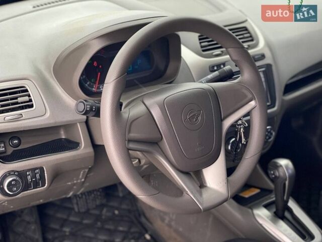 Серый Равон R4, объемом двигателя 1.49 л и пробегом 104 тыс. км за 8490 $, фото 19 на Automoto.ua