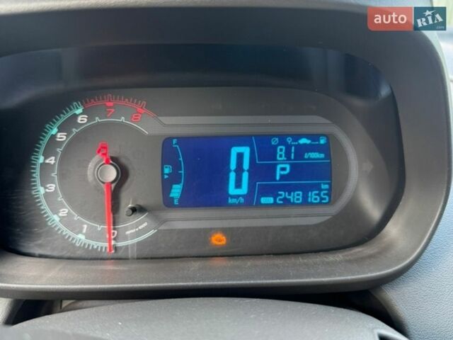 Серый Равон R4, объемом двигателя 1.49 л и пробегом 248 тыс. км за 6000 $, фото 12 на Automoto.ua