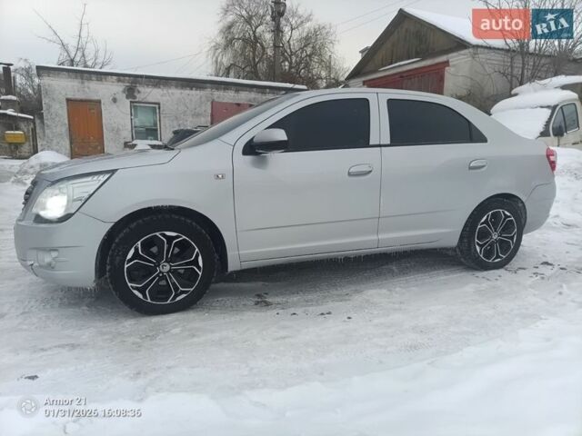 Серый Равон R4, объемом двигателя 1.49 л и пробегом 87 тыс. км за 7000 $, фото 5 на Automoto.ua