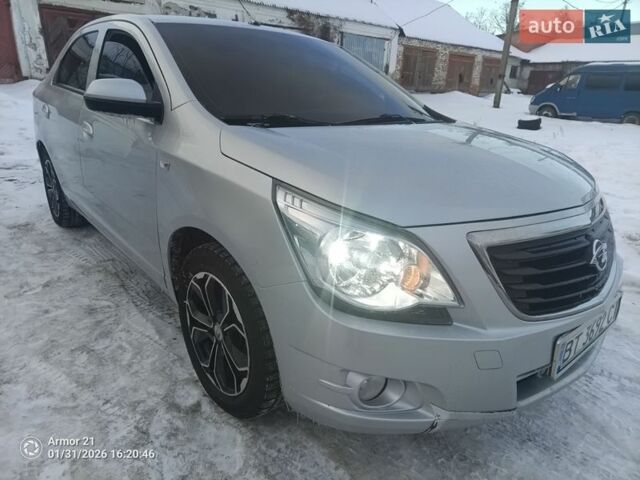 Серый Равон R4, объемом двигателя 1.49 л и пробегом 87 тыс. км за 7000 $, фото 4 на Automoto.ua