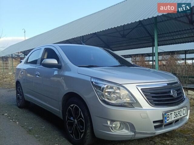 Серый Равон R4, объемом двигателя 1.49 л и пробегом 87 тыс. км за 7500 $, фото 9 на Automoto.ua