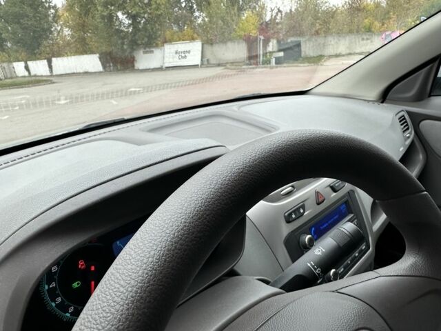 Сірий Равон R4, об'ємом двигуна 1.6 л та пробігом 75 тис. км за 3999 $, фото 10 на Automoto.ua