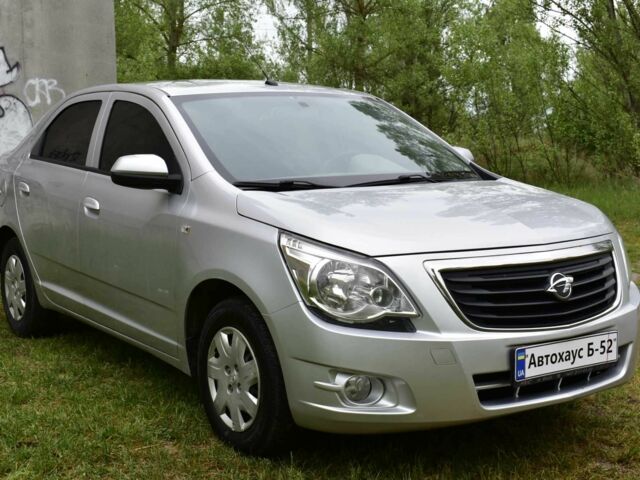 Серый Равон R4, объемом двигателя 1.5 л и пробегом 132 тыс. км за 5200 $, фото 2 на Automoto.ua