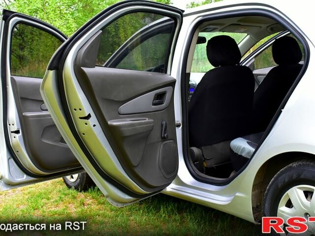 Серый Равон R4, объемом двигателя 1.5 л и пробегом 132 тыс. км за 5200 $, фото 9 на Automoto.ua