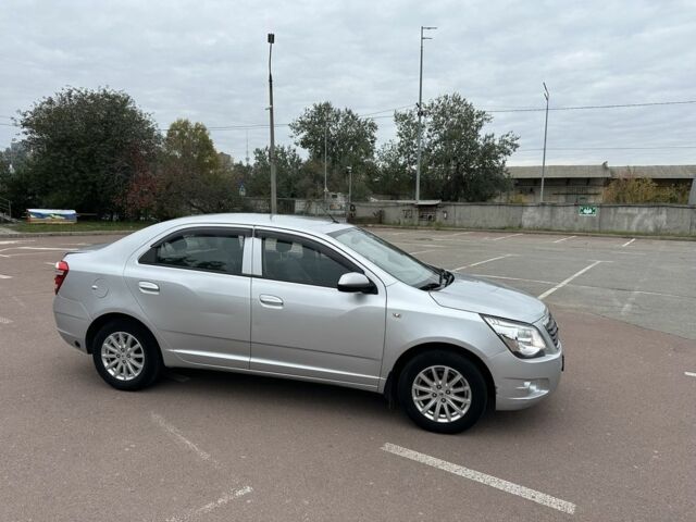 Сірий Равон R4, об'ємом двигуна 1.6 л та пробігом 75 тис. км за 3999 $, фото 7 на Automoto.ua