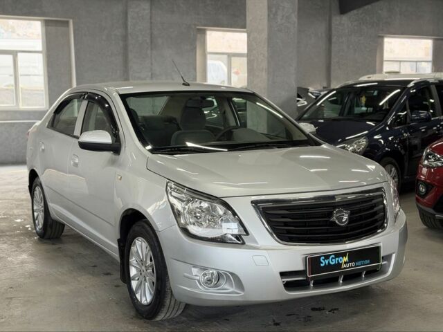 Серый Равон R4, объемом двигателя 1.5 л и пробегом 77 тыс. км за 7499 $, фото 2 на Automoto.ua