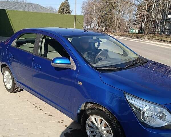 Синій Равон R4, об'ємом двигуна 1.49 л та пробігом 20 тис. км за 9000 $, фото 2 на Automoto.ua