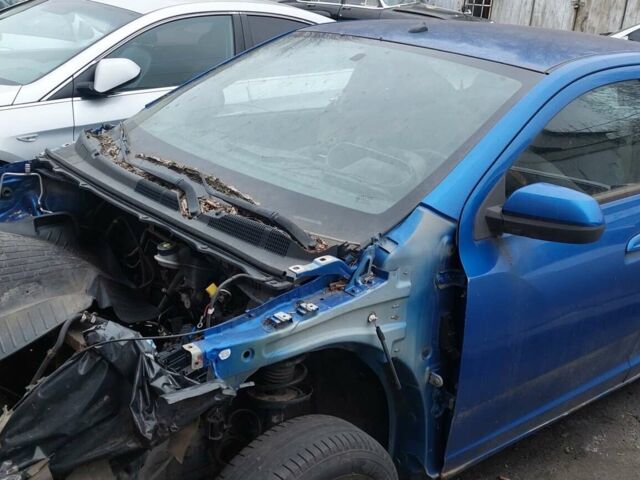 Синій Равон R4, об'ємом двигуна 1.49 л та пробігом 200 тис. км за 1300 $, фото 6 на Automoto.ua
