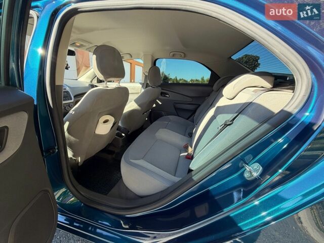 Синий Равон R4, объемом двигателя 1.49 л и пробегом 69 тыс. км за 9000 $, фото 9 на Automoto.ua