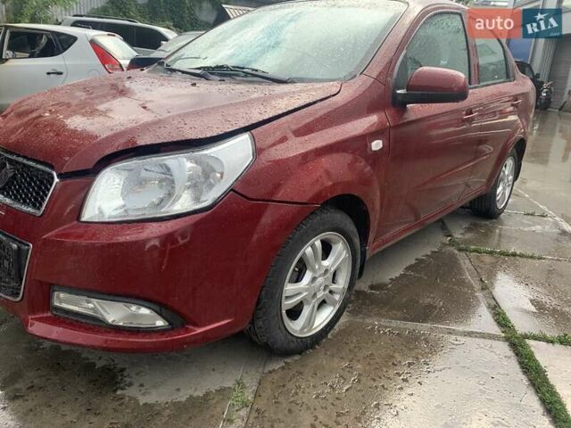 Красный Равон Nexia R3, объемом двигателя 1.49 л и пробегом 18 тыс. км за 4888 $, фото 2 на Automoto.ua