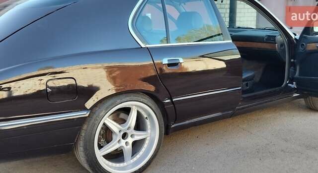 Коричневий Ретро авто Класичні, об'ємом двигуна 3 л та пробігом 330 тис. км за 7000 $, фото 1 на Automoto.ua