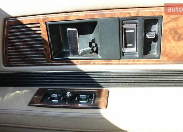 Коричневый Ретро автомобили Класичні, объемом двигателя 3.8 л и пробегом 180 тыс. км за 30000 $, фото 38 на Automoto.ua