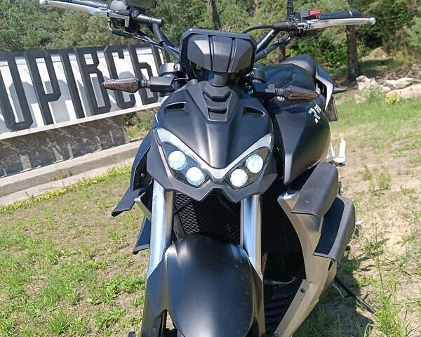 Черный Rider Dukati V4 400, объемом двигателя 0 л и пробегом 1 тыс. км за 2999 $, фото 7 на Automoto.ua