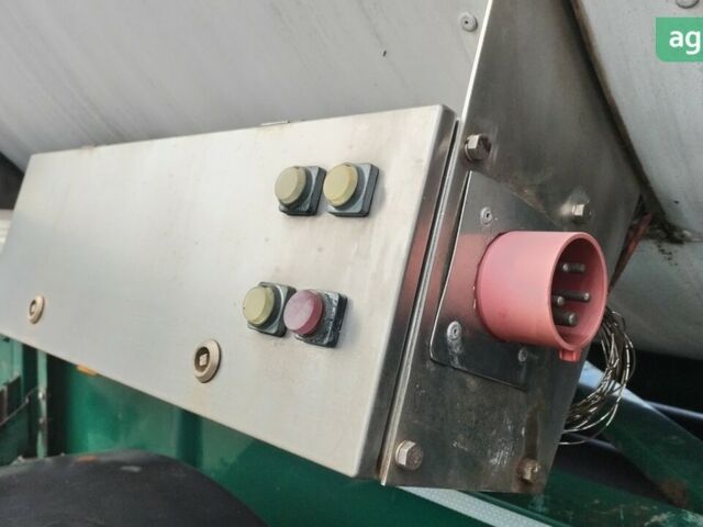 Rinnen S-NA 1993 у Александрие на Automoto.ua Rinnen S-NA, об'ємом двигуна 0 л та пробігом 0 тис. км за 30500 $, фото 2 на Automoto.ua