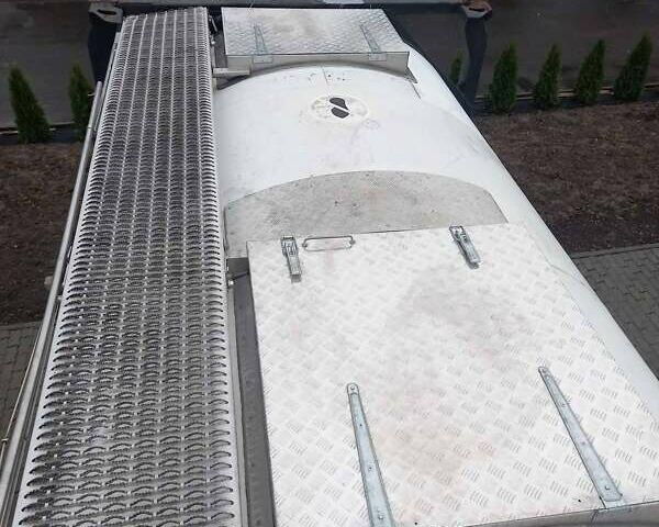 Зеленый Rinnen S-NA, объемом двигателя 0 л и пробегом 0 тыс. км за 16000 $, фото 9 на Automoto.ua