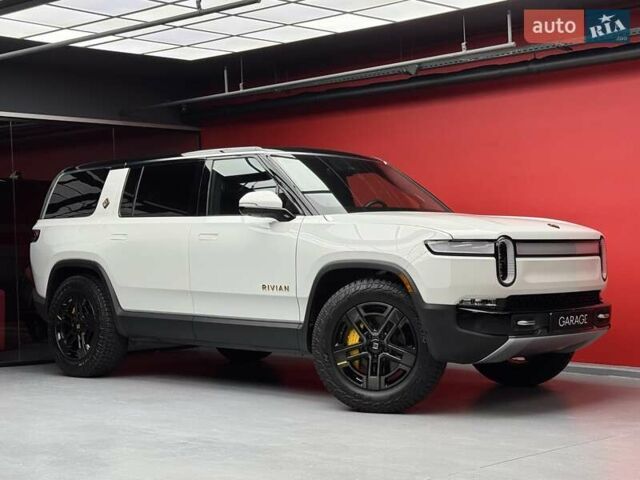 Белый Rivian R1S, объемом двигателя 0 л и пробегом 21 тыс. км за 44900 $, фото 14 на Automoto.ua