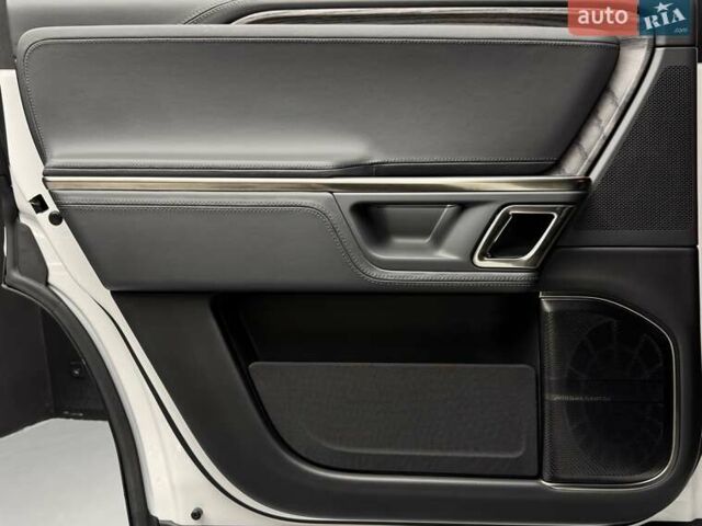 Белый Rivian R1S, объемом двигателя 0 л и пробегом 21 тыс. км за 44900 $, фото 46 на Automoto.ua
