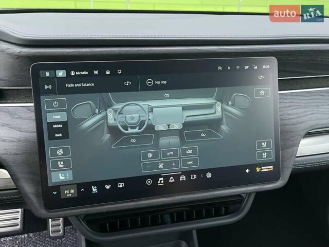 Белый Rivian R1S, объемом двигателя 0 л и пробегом 23 тыс. км за 48500 $, фото 41 на Automoto.ua