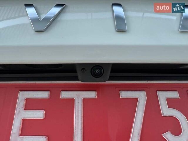Белый Rivian R1S, объемом двигателя 0 л и пробегом 19 тыс. км за 47777 $, фото 46 на Automoto.ua