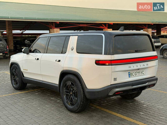 Белый Rivian R1S, объемом двигателя 0 л и пробегом 35 тыс. км за 58000 $, фото 6 на Automoto.ua