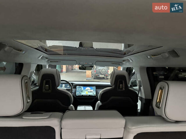 Белый Rivian R1S, объемом двигателя 0 л и пробегом 35 тыс. км за 58000 $, фото 23 на Automoto.ua