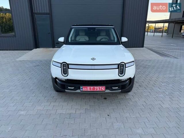 Белый Rivian R1S, объемом двигателя 0 л и пробегом 19 тыс. км за 47777 $, фото 15 на Automoto.ua