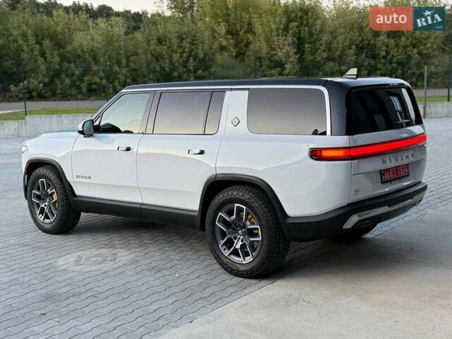 Белый Rivian R1S, объемом двигателя 0 л и пробегом 19 тыс. км за 47777 $, фото 194 на Automoto.ua