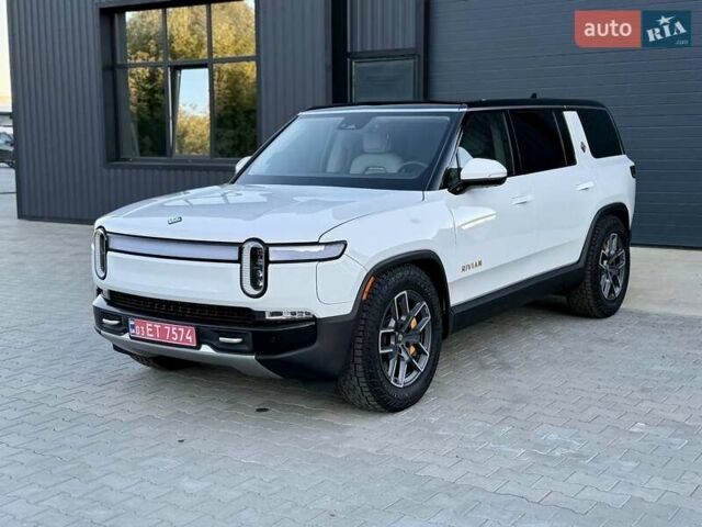 Белый Rivian R1S, объемом двигателя 0 л и пробегом 19 тыс. км за 47777 $, фото 38 на Automoto.ua
