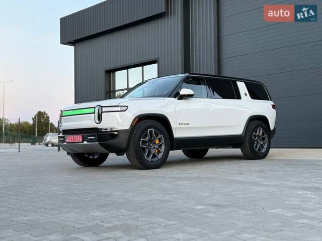 Белый Rivian R1S, объемом двигателя 0 л и пробегом 19 тыс. км за 47777 $, фото 188 на Automoto.ua