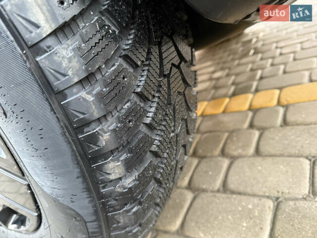 Белый Rivian R1S, объемом двигателя 0 л и пробегом 35 тыс. км за 58000 $, фото 15 на Automoto.ua