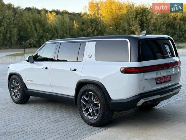 Белый Rivian R1S, объемом двигателя 0 л и пробегом 19 тыс. км за 47777 $, фото 56 на Automoto.ua
