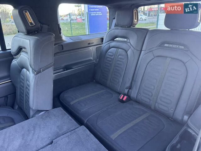 Rivian R1S 2025 в Виннице на Automoto.ua Белый Rivian R1S, объемом двигателя 0 л и пробегом 6 тыс. км за 65000 $, фото 12 на Automoto.ua