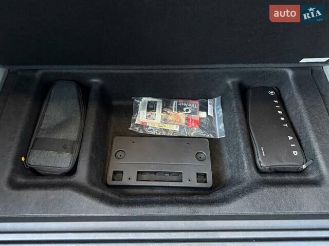 Білий Rivian R1S, об'ємом двигуна 0 л та пробігом 5 тис. км за 49999 $, фото 57 на Automoto.ua