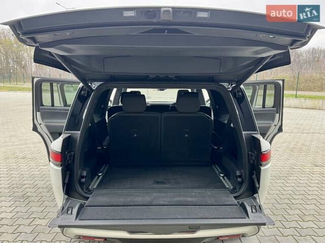 Білий Rivian R1S, об'ємом двигуна 0 л та пробігом 5 тис. км за 49999 $, фото 21 на Automoto.ua