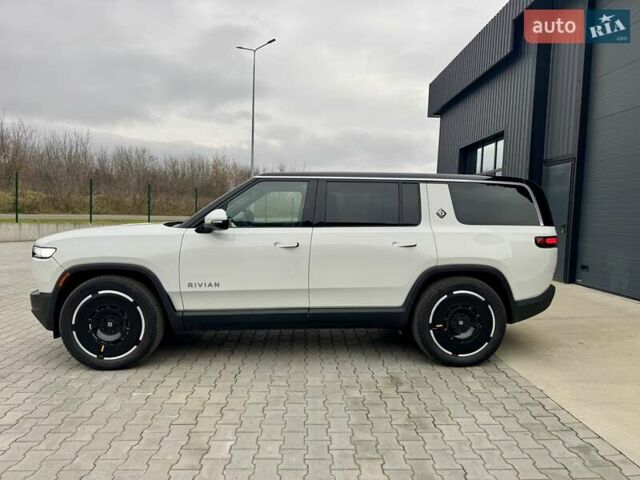 Білий Rivian R1S, об'ємом двигуна 0 л та пробігом 5 тис. км за 49999 $, фото 2 на Automoto.ua