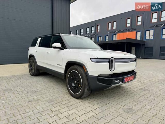 Білий Rivian R1S, об'ємом двигуна 0 л та пробігом 5 тис. км за 49999 $, фото 6 на Automoto.ua