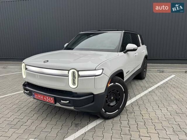 Білий Rivian R1S, об'ємом двигуна 0 л та пробігом 5 тис. км за 49999 $, фото 1 на Automoto.ua