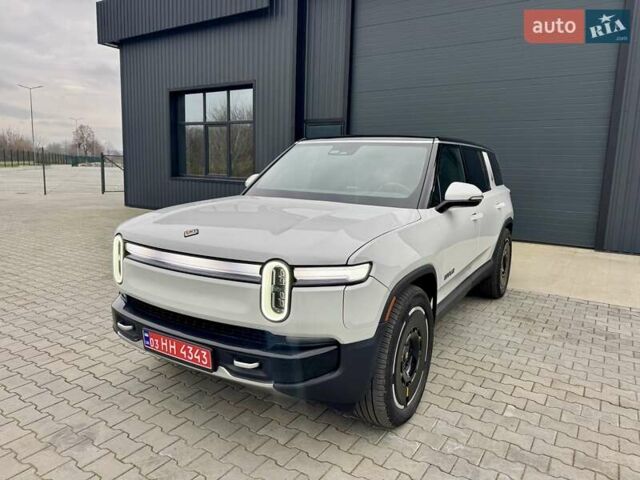 Білий Rivian R1S, об'ємом двигуна 0 л та пробігом 5 тис. км за 49999 $, фото 17 на Automoto.ua