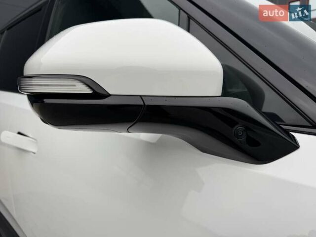 Білий Rivian R1S, об'ємом двигуна 0 л та пробігом 5 тис. км за 49999 $, фото 16 на Automoto.ua