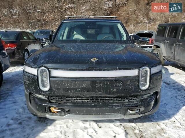 Черный Rivian R1S, объемом двигателя 0 л и пробегом 16 тыс. км за 20000 $, фото 5 на Automoto.ua