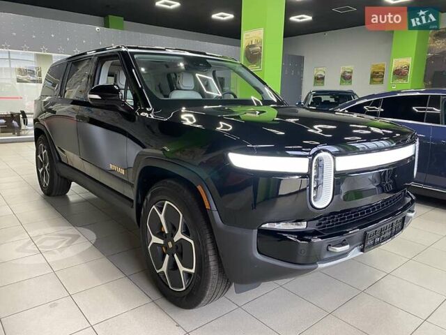 Черный Rivian R1S, объемом двигателя 0 л и пробегом 1 тыс. км за 81000 $, фото 1 на Automoto.ua