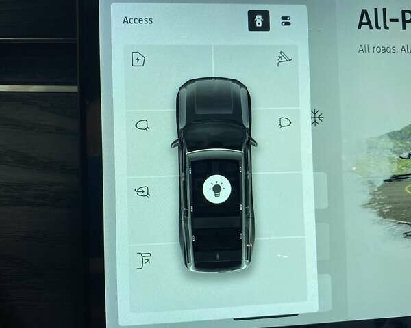 Черный Rivian R1S, объемом двигателя 0 л и пробегом 1 тыс. км за 81000 $, фото 28 на Automoto.ua