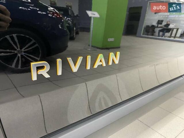 Черный Rivian R1S, объемом двигателя 0 л и пробегом 1 тыс. км за 81000 $, фото 4 на Automoto.ua