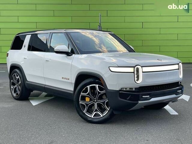 Rivian R1S 2022 в Киеве на Automoto.ua Rivian R1S, объемом двигателя 0 л и пробегом 23 тыс. км за 48500 $, фото 5 на Automoto.ua