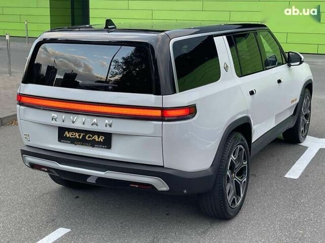 Rivian R1S 2022 в Киеве на Automoto.ua Rivian R1S, объемом двигателя 0 л и пробегом 23 тыс. км за 48500 $, фото 16 на Automoto.ua