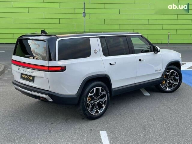 Rivian R1S 2022 в Киеве на Automoto.ua Rivian R1S, объемом двигателя 0 л и пробегом 23 тыс. км за 48500 $, фото 8 на Automoto.ua
