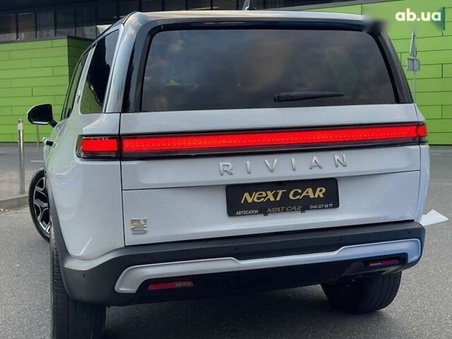 Rivian R1S 2022 в Киеве на Automoto.ua Rivian R1S, объемом двигателя 0 л и пробегом 23 тыс. км за 48500 $, фото 15 на Automoto.ua