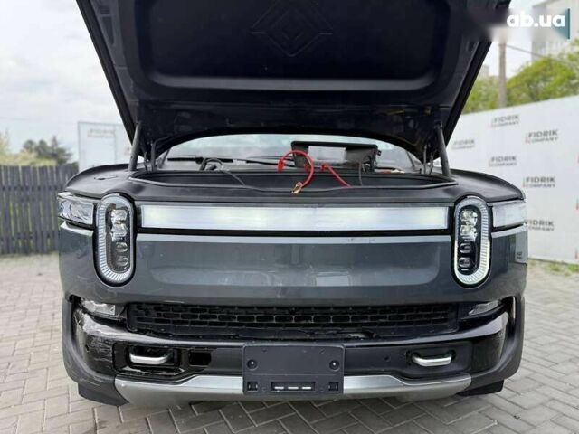 Rivian R1S, объемом двигателя 0 л и пробегом 23 тыс. км за 27000 $, фото 8 на Automoto.ua