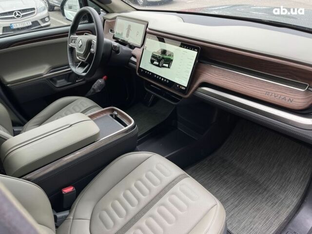 Rivian R1S, объемом двигателя 0 л и пробегом 0 тыс. км за 138900 $, фото 18 на Automoto.ua